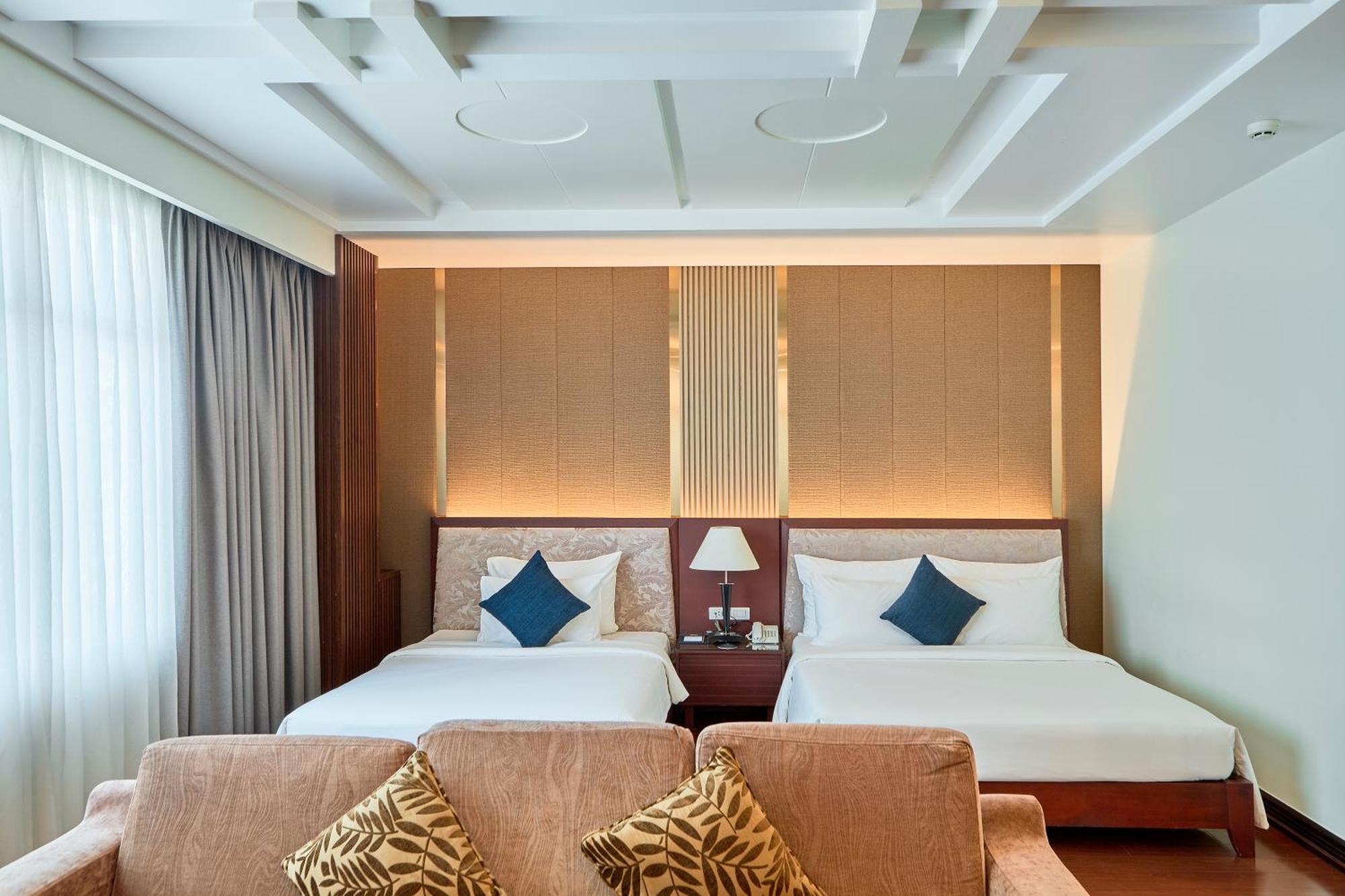Kin Hotel Thi Sach Ho Şi Min Exterior foto