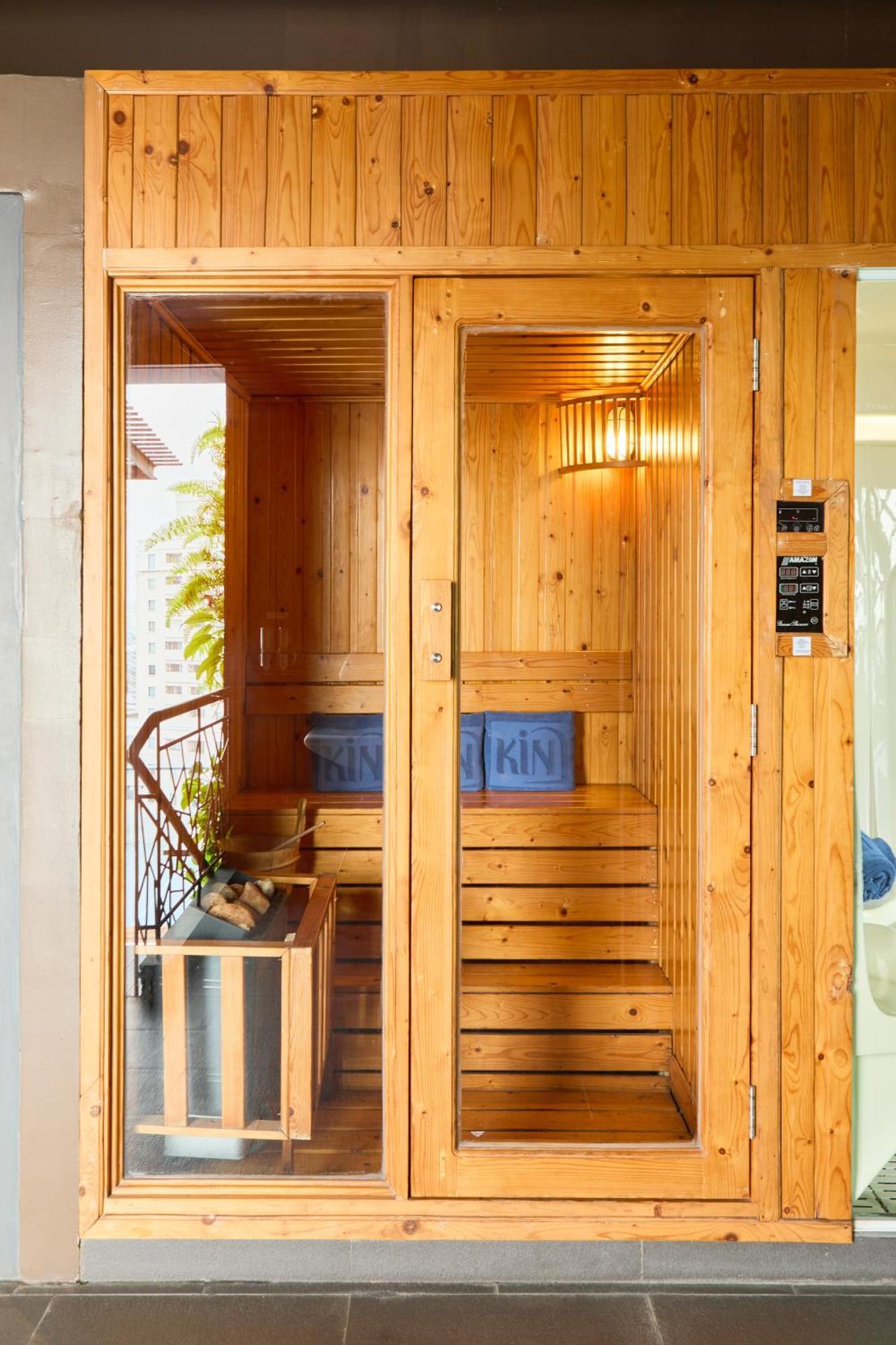 Kin Hotel Thi Sach Ho Şi Min Exterior foto